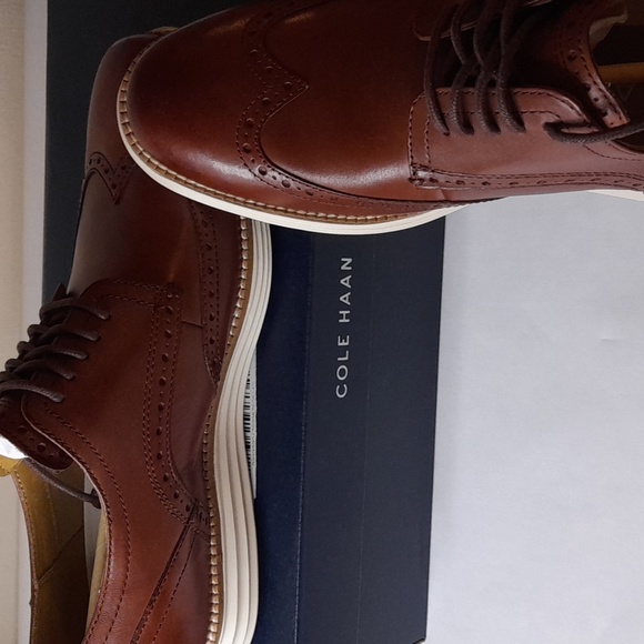 Cole Haan dress shoes main image 4